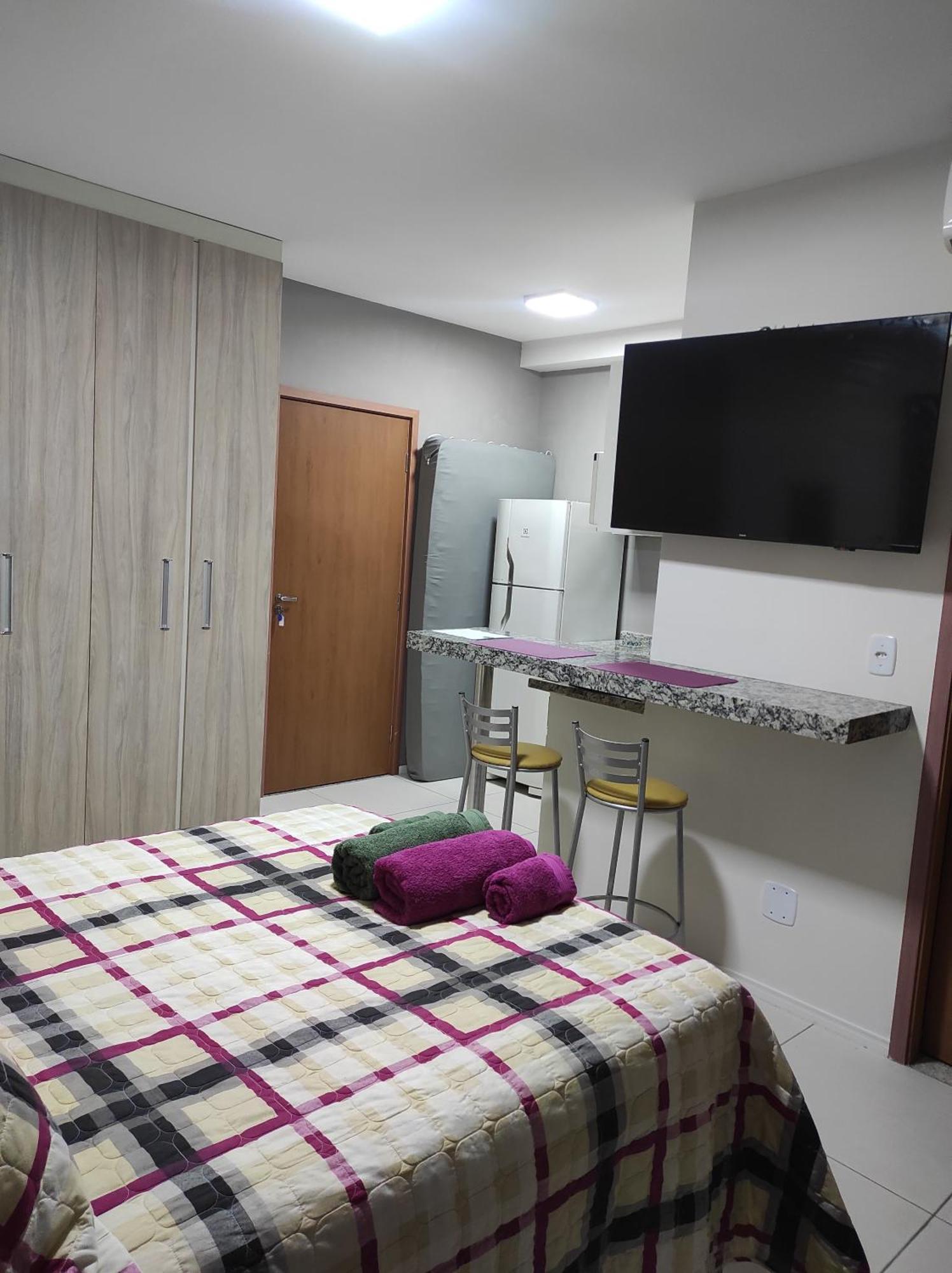 Bookln'Beatles- Spot Residence Miami 708 Araraquara Bagian luar foto