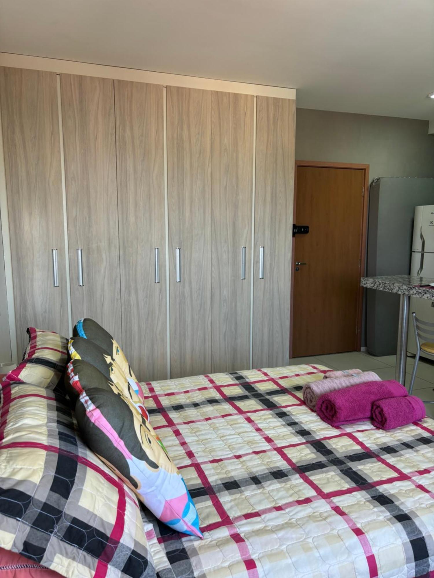 Bookln'Beatles- Spot Residence Miami 708 Araraquara Bagian luar foto