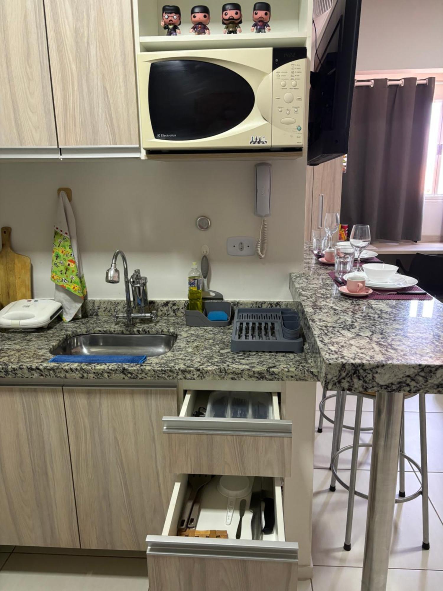 Bookln'Beatles- Spot Residence Miami 708 Araraquara Bagian luar foto